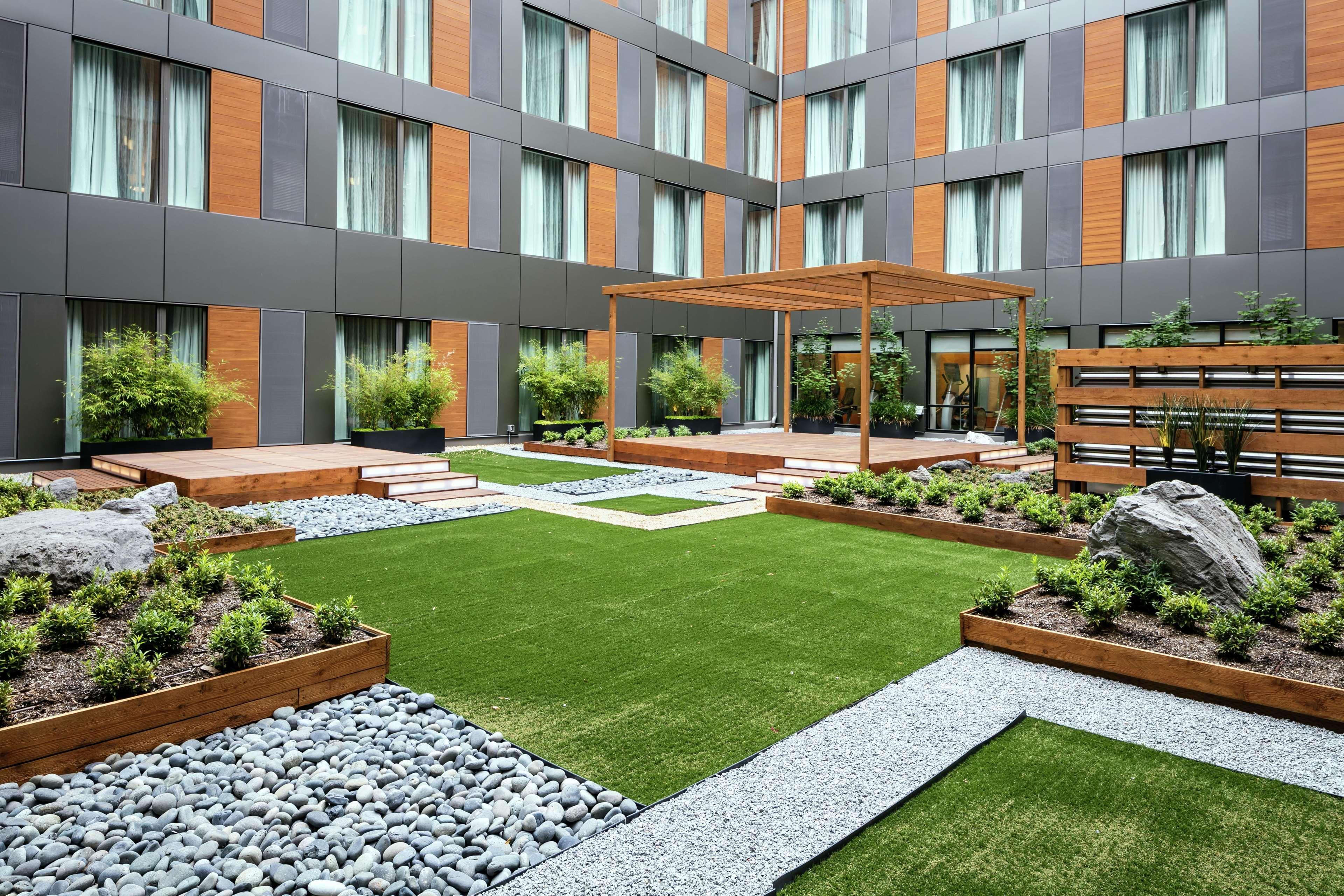 Hilton Garden Inn Seattle Bellevue Downtown, Wa מראה חיצוני תמונה