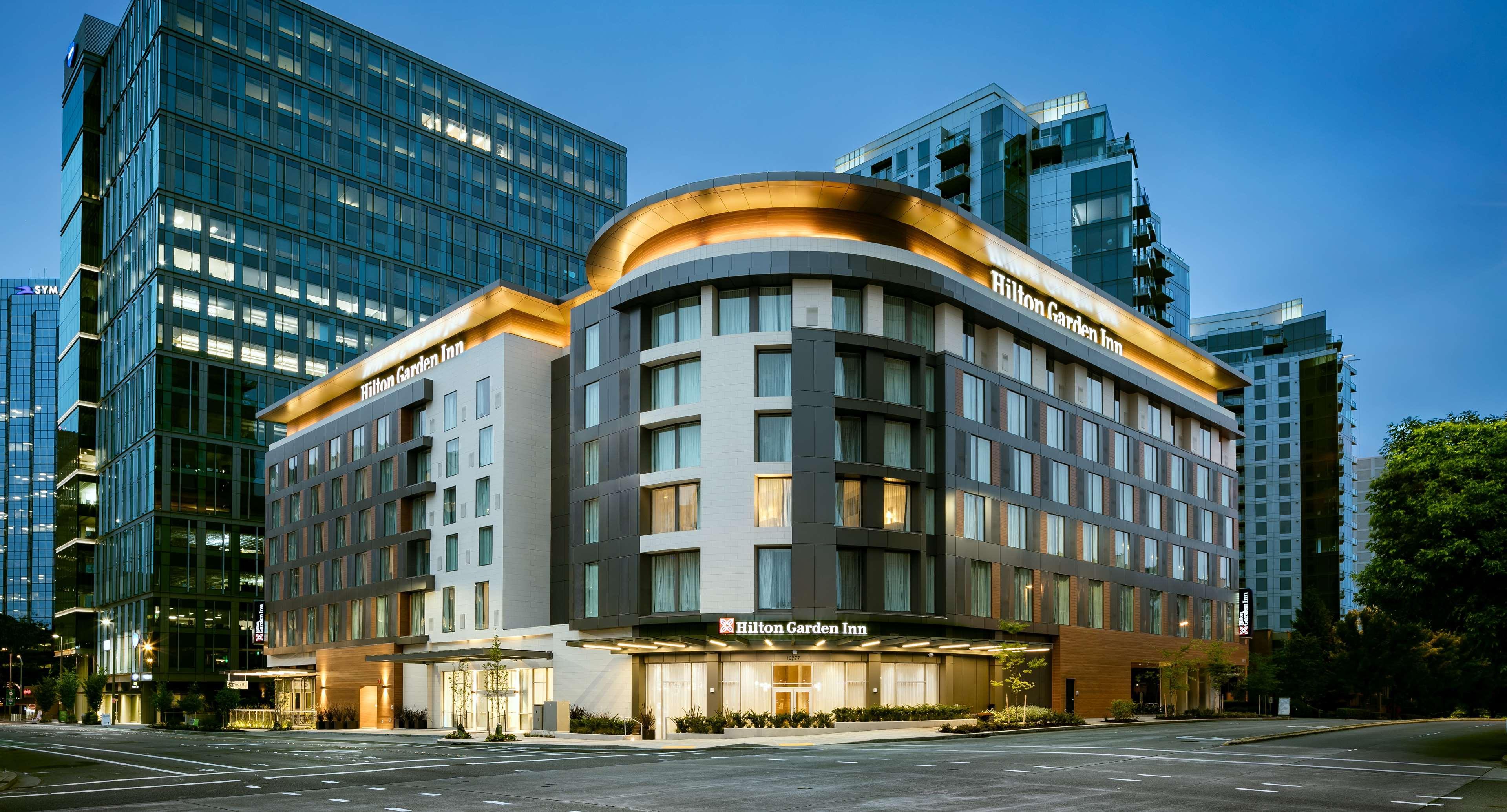 Hilton Garden Inn Seattle Bellevue Downtown, Wa מראה חיצוני תמונה