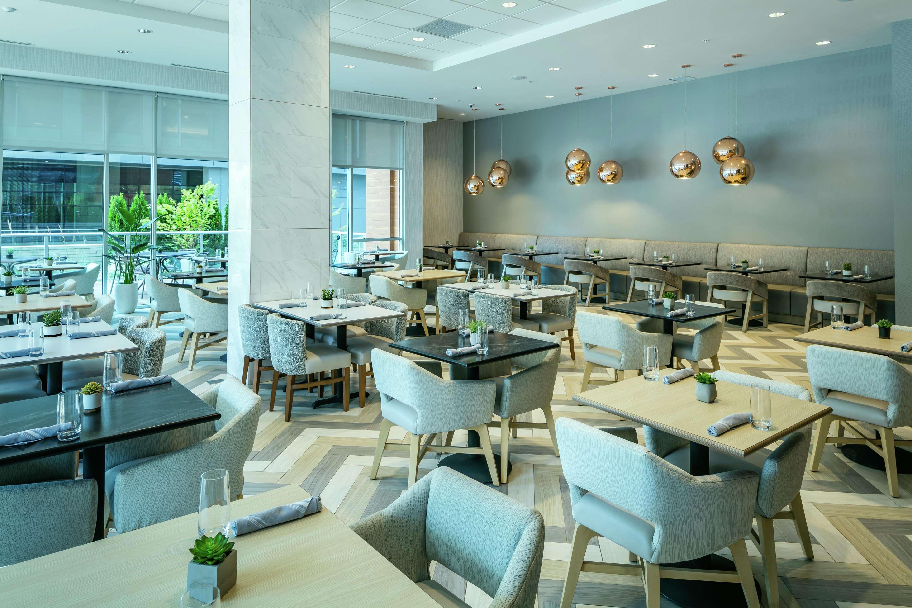 Hilton Garden Inn Seattle Bellevue Downtown, Wa מראה חיצוני תמונה