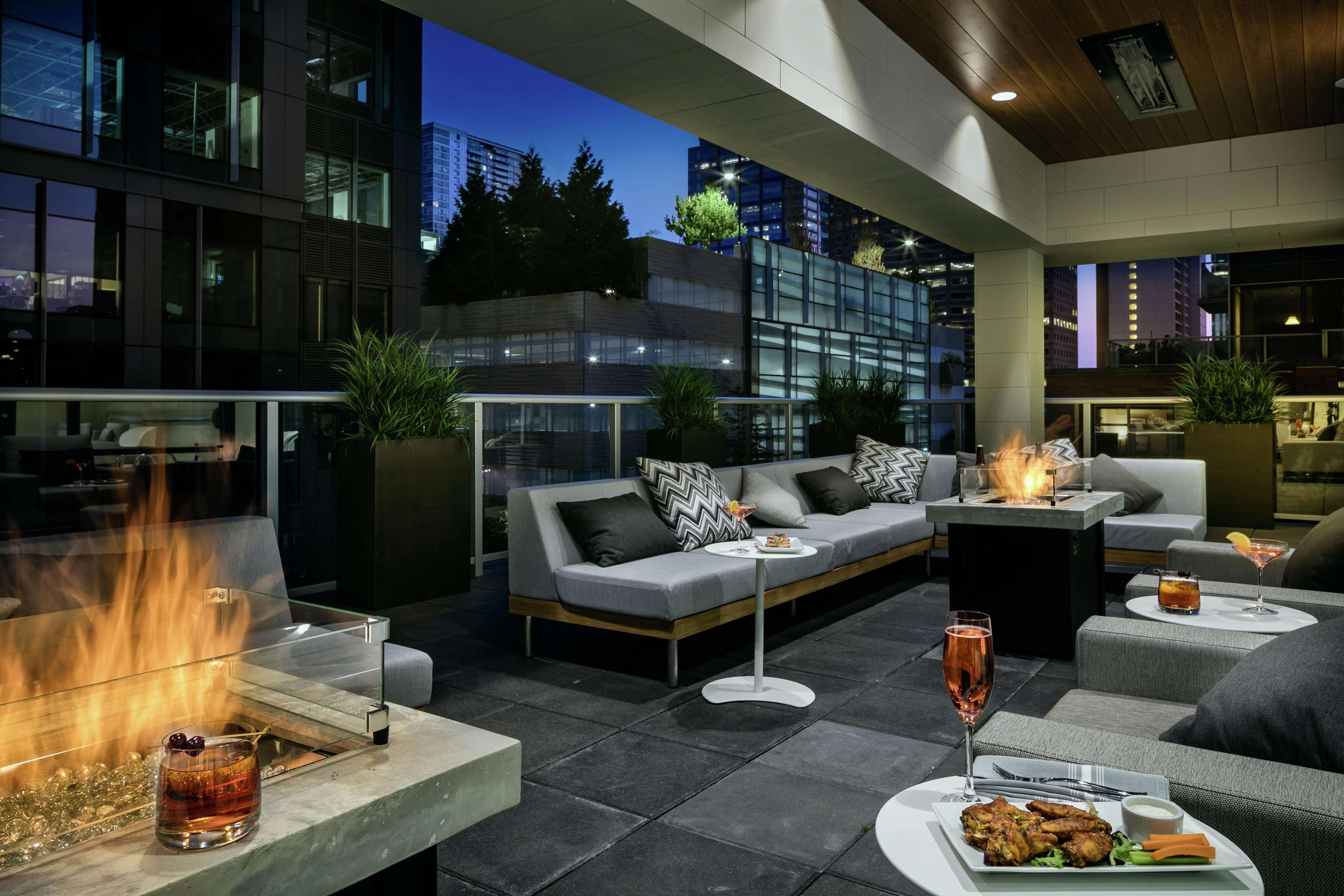 Hilton Garden Inn Seattle Bellevue Downtown, Wa מראה חיצוני תמונה