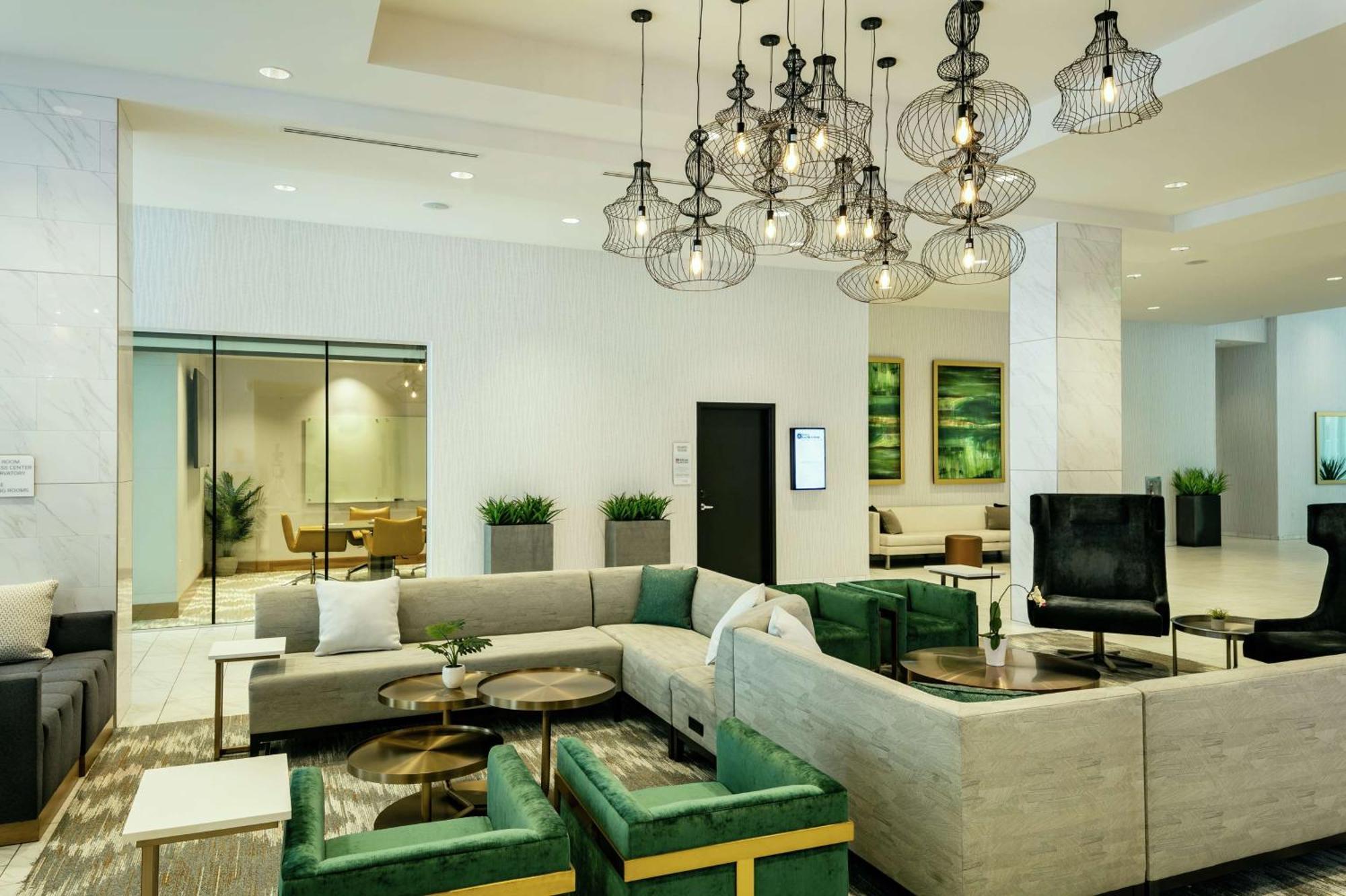 Hilton Garden Inn Seattle Bellevue Downtown, Wa מראה חיצוני תמונה